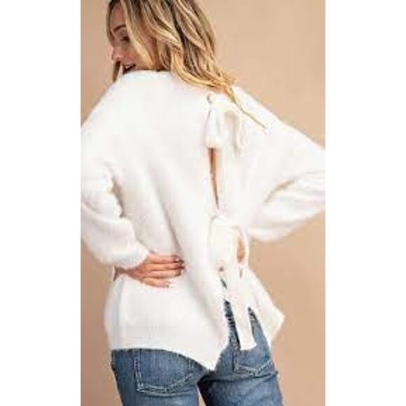 Lulus Weekend in Aspen Bow Tie Back Fuzzy White Backless Sweater Women's Small S - Picture 2 of 11